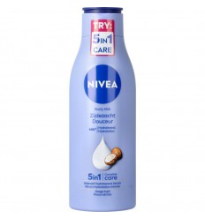 Bodycrème & Bodyscrub Nivea Body milk zijdezacht 250 ml kopen