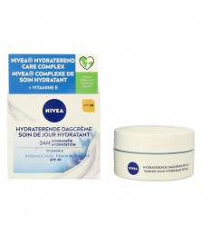 Nivea Essentials hydraterende dagcreme norm/gem SPF30 50 ml